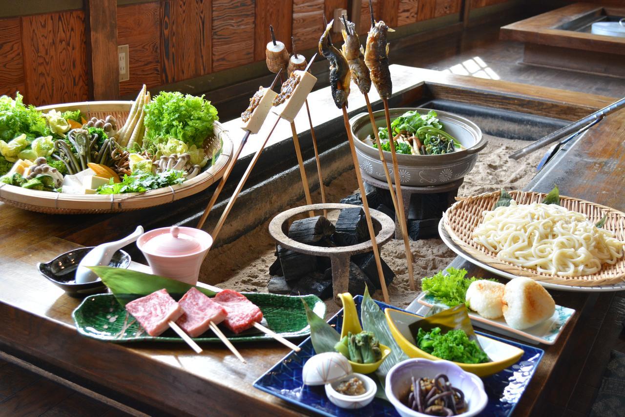 Yamada Onsen Genenro Hotel Тояма Екстериор снимка