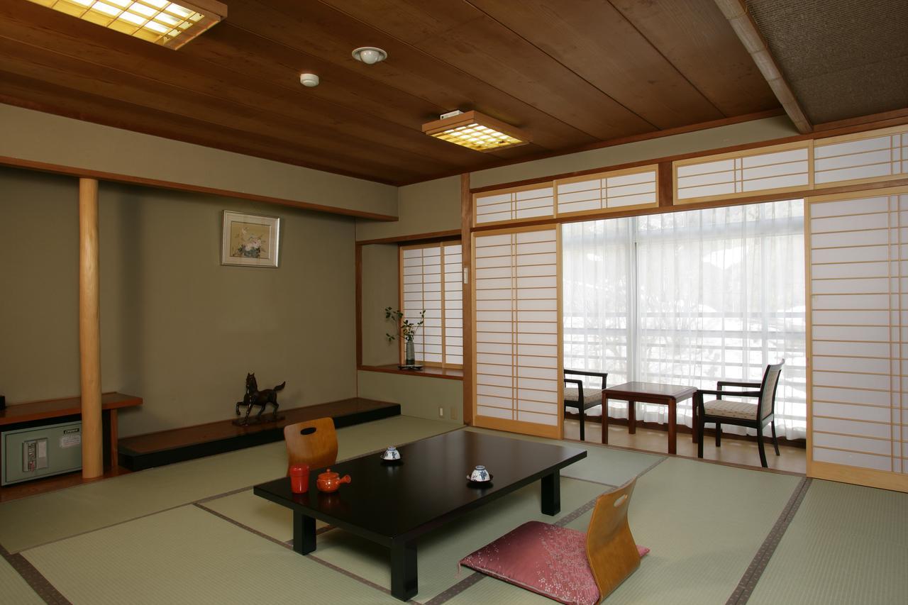Yamada Onsen Genenro Hotel Тояма Екстериор снимка